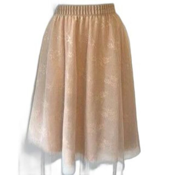NWOT RUE 21 Beige Midi Length Lined Multi-Layered Floral Lace Tulle Skirt Blush - Picture 3 of 6